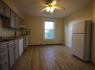 22 Saint James St #22, Newton, MA 02458
