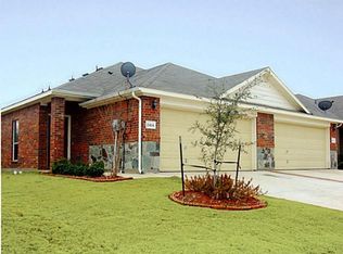 1318 Piedmont Dr, Mansfield, TX 76063