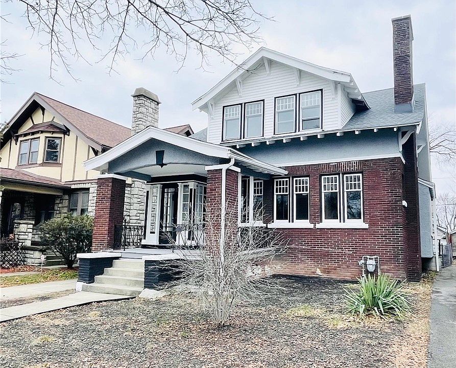 1st image of 25 Fordham Dr