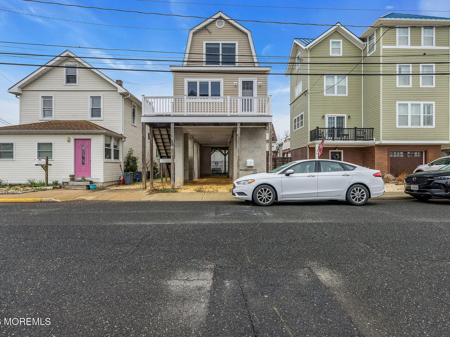 2 bed, 1200 sqft, $3,900 — Photo 3