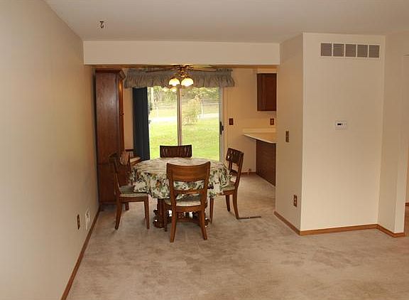 4th image of 14 Chesterton Ct