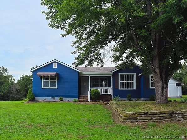 1810 N 233rd Rd, Mounds, OK 74047