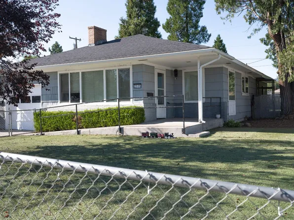 2555 Eberlein Ave, Klamath Falls, OR 97601