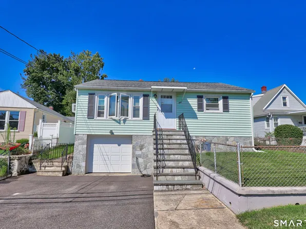88 Carver Street, Waterbury, CT 06708