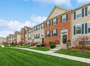 304 Lionel Dr, Grayslake, IL 60030