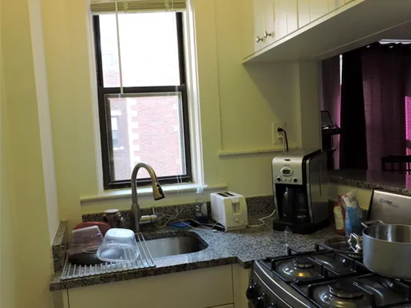 84 Prescott St, Cambridge, MA