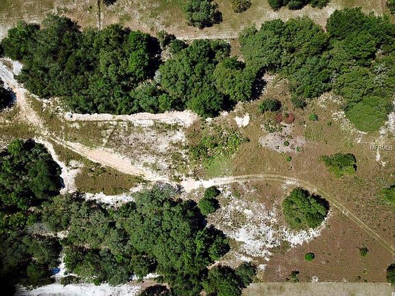 5th image of 4449 Meadowland Dr