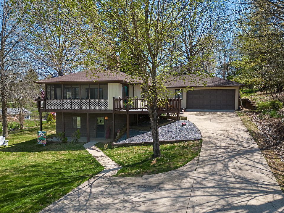 1st image of 1 New Cameron Dr
