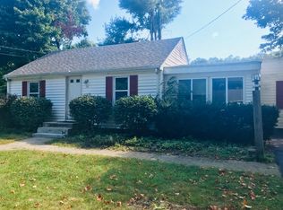 12 Ledgewood Rd, Braintree, MA 02184