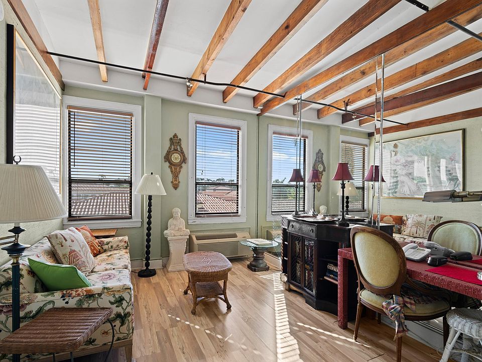 1st image of 235 Sunrise Avenue #3009
