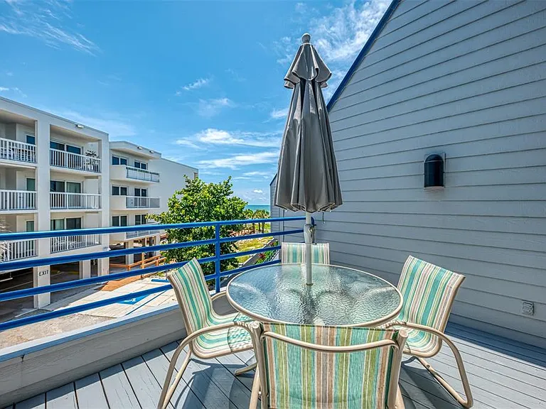 2400 N Beach Rd #17 — Photo 43