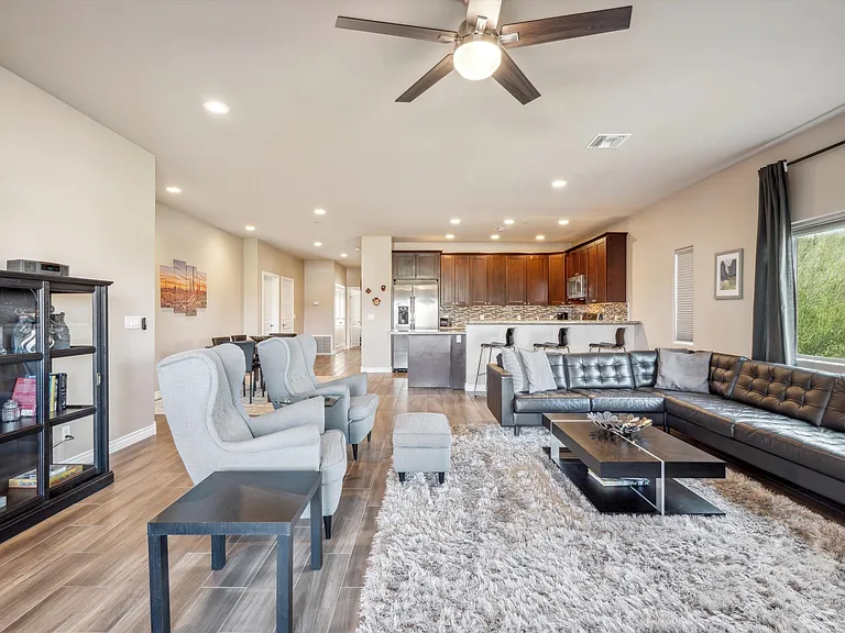 6145 E Cave Creek Rd #203 — Photo 14