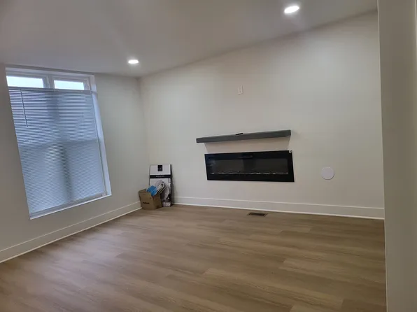 2450 Lauretta Ave, Baltimore, MD 21223