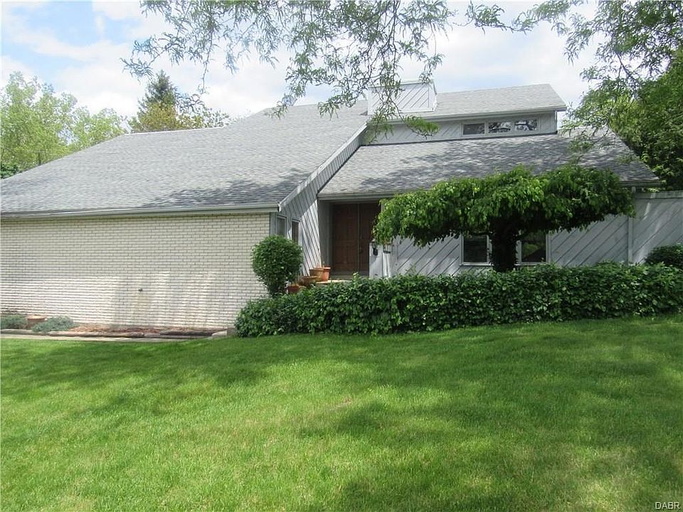1st image of 6730 Oakfield Dr