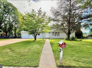 5 Charles Ave, Blackwood, NJ 08012