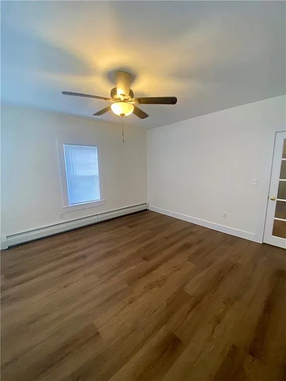 2 bed, 1.0 bath, 1018 sqft, $2,200 — Photo 4