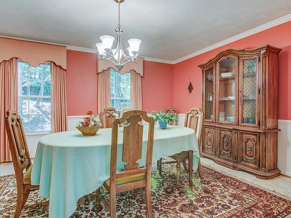 5th image of 5758 Equestrian Dr