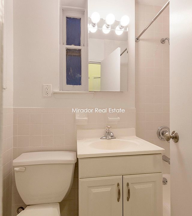 2nd image of 118 E 11th St APT 1B