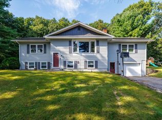 6 Hadley Path, West Brookfield, MA 01585