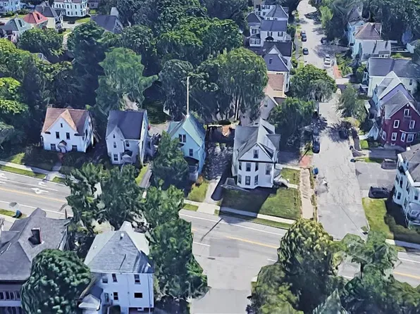 313 Stevens Ave, Portland, ME 04103