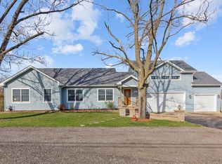 7524 S Grant Hwy, Marengo, IL 60152