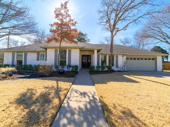 1508 Riviera Ct, Arlington, TX 76012