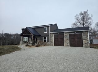 13271 Goff Ln, Moores Hill, IN 47032