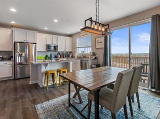 7068 S Patsburg Way, Aurora, CO 80016