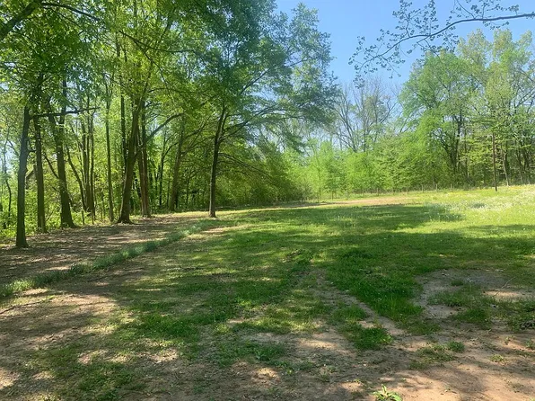 435 Burrowtown Rd, Mason, TN 38049