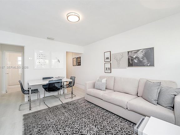 2nd image of 6210 SW 59th Pl