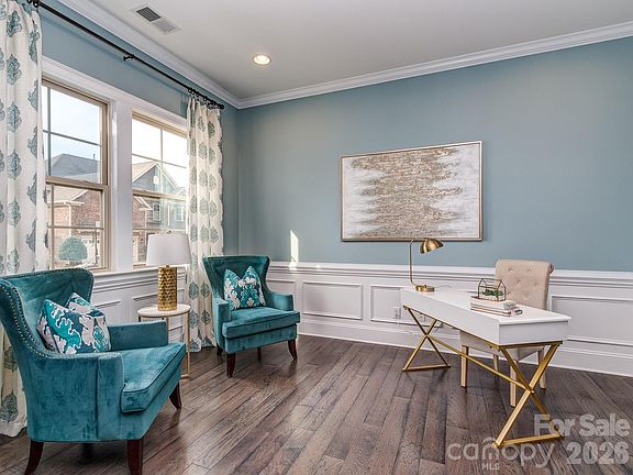 2nd image of 1520 Afton Way