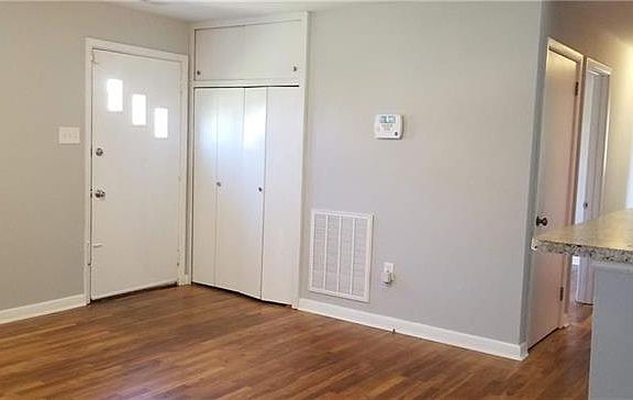 5th image of 1107 N 30th St