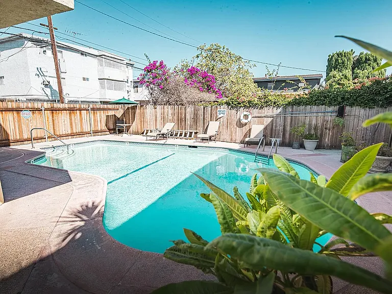 3720 Motor Ave — Photo 3