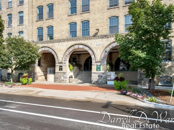 940 Monroe Ave NW Unit 221, Grand Rapids, MI 49503
