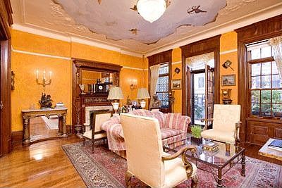 Living Room W/a Terrace