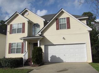 2943 Two Lake Cir, Atlanta, GA 30349