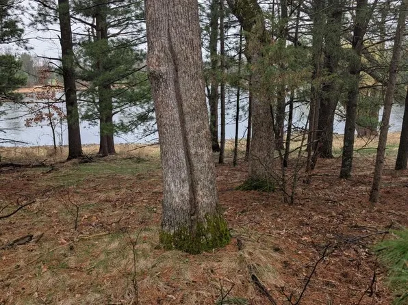 W7165 INDIAN MOUNDS CIRCLE, Wautoma, WI 54982