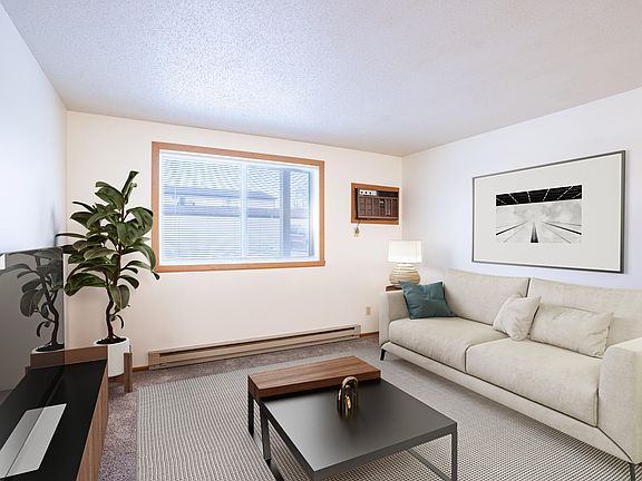 Fargo, ND Candlelight Apartments | 11B | Living