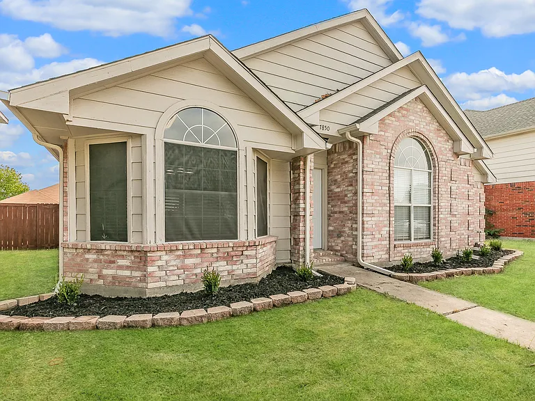 7850 Shield Rd — Photo 6