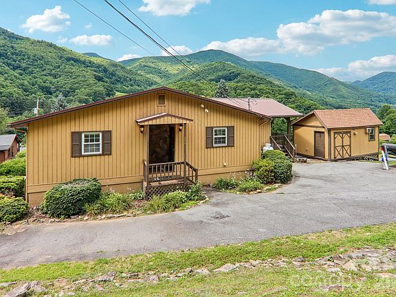 4th image of 200 Holley Ln