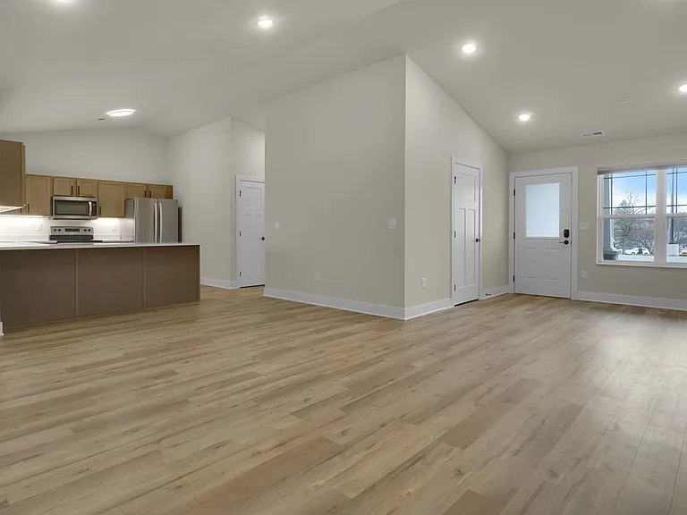 113 Eiche Dr — Photo 66