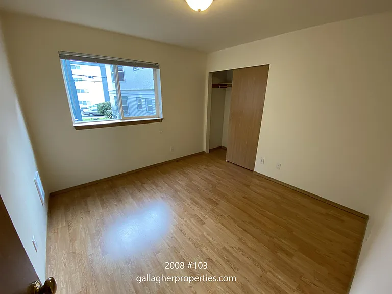 2008 NW 58th St #103 — Photo 6