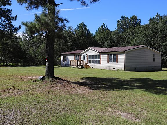 3rd image of 286 Nell Dr