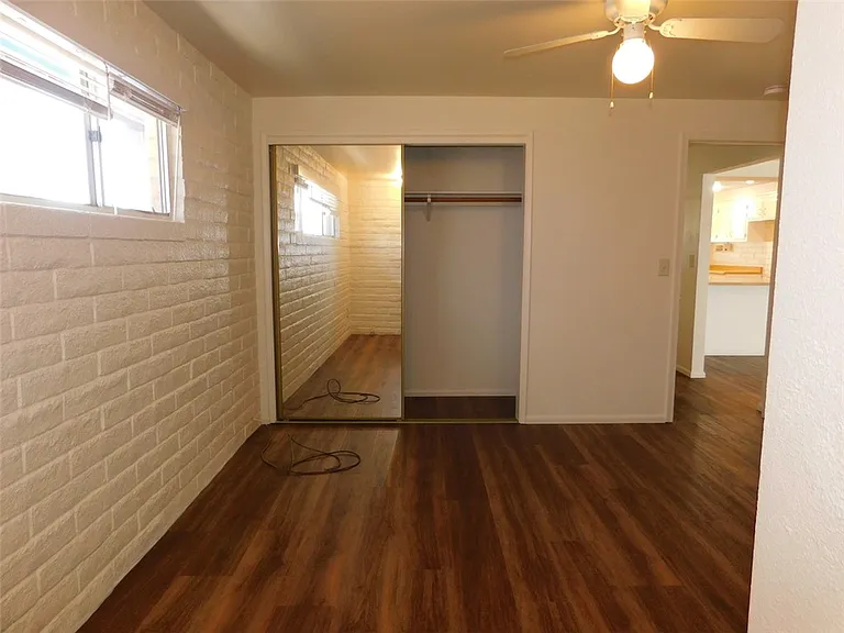 2077 Whitewater Dr — Photo 10