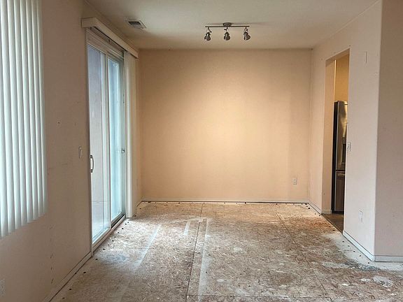 5th image of 1425 Loma Verde Dr