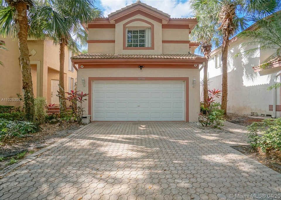 1st image of 10700 NW 1st St