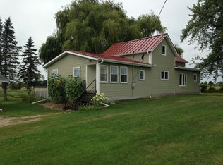 W8493 Conradt Rd, Shiocton, WI 54170