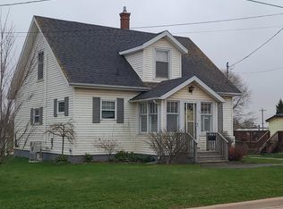 94 Victoria St W, Kensington, PE C0B 1M0