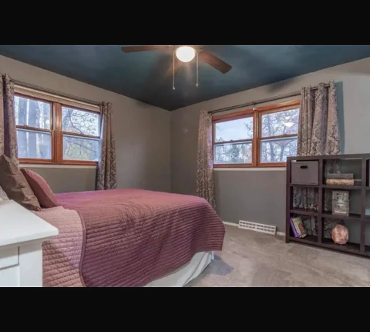 4 bed, 1988 sqft, $2,300 — Photo 2