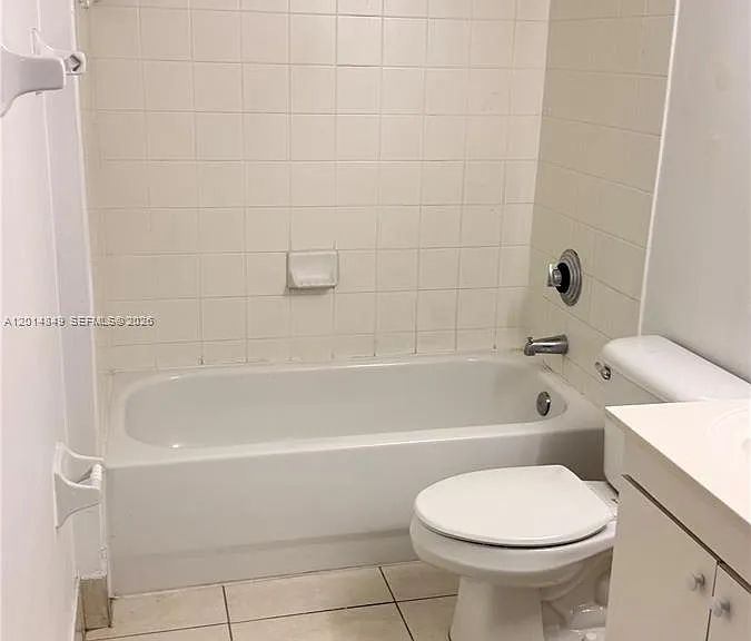 990 NE 33rd Ter #104 — Photo 10